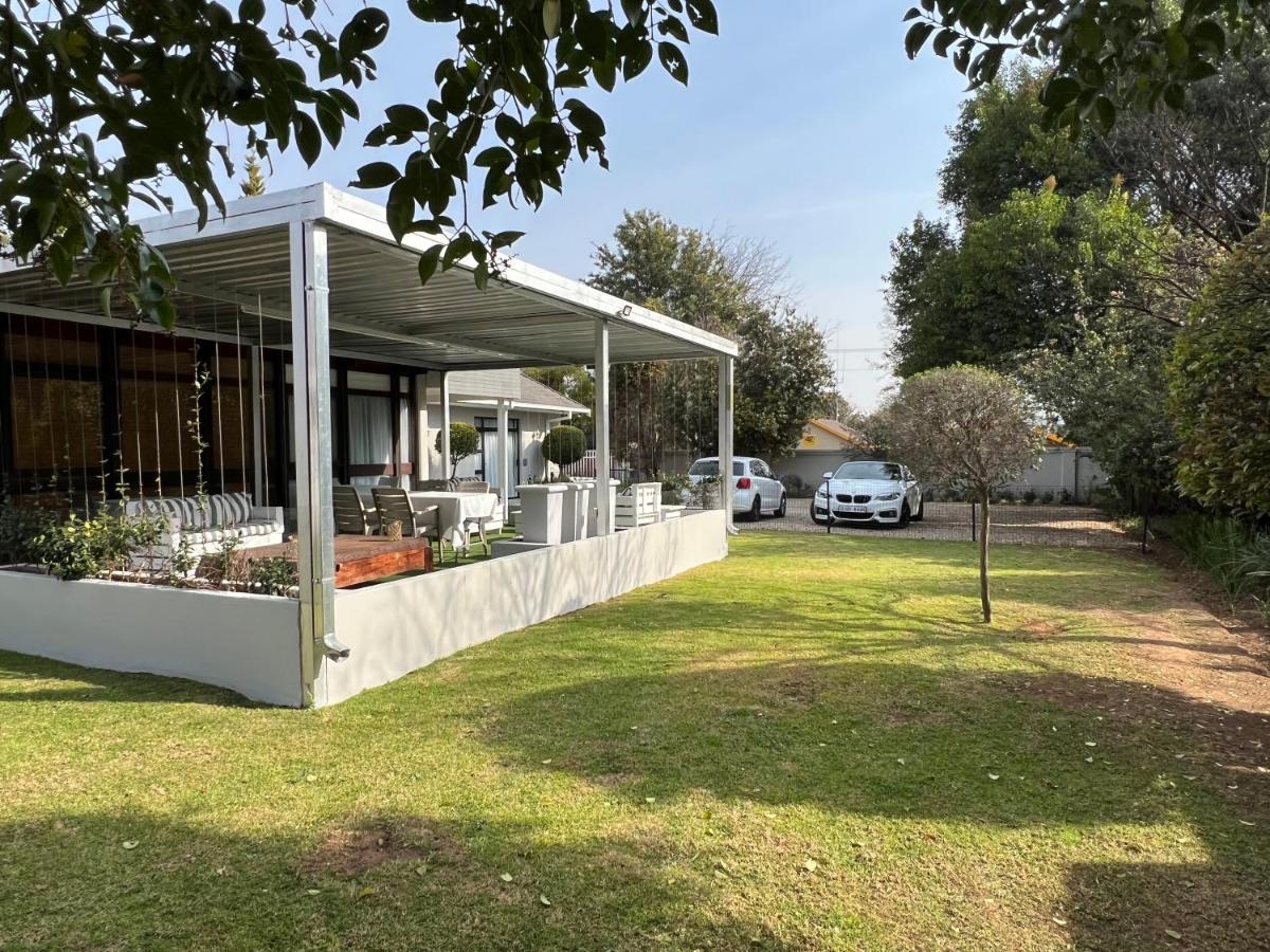 Le'Ciara Luxury Guest House Johannesburg Eksteriør bilde