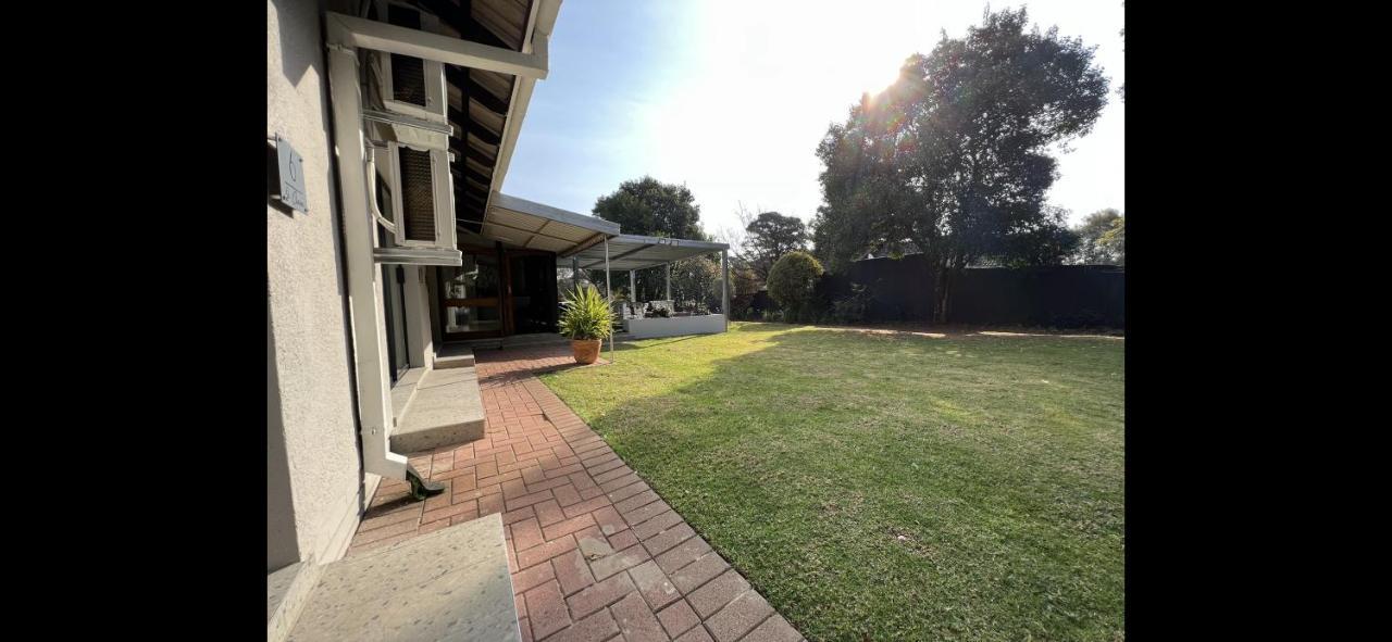 Le'Ciara Luxury Guest House Johannesburg Eksteriør bilde