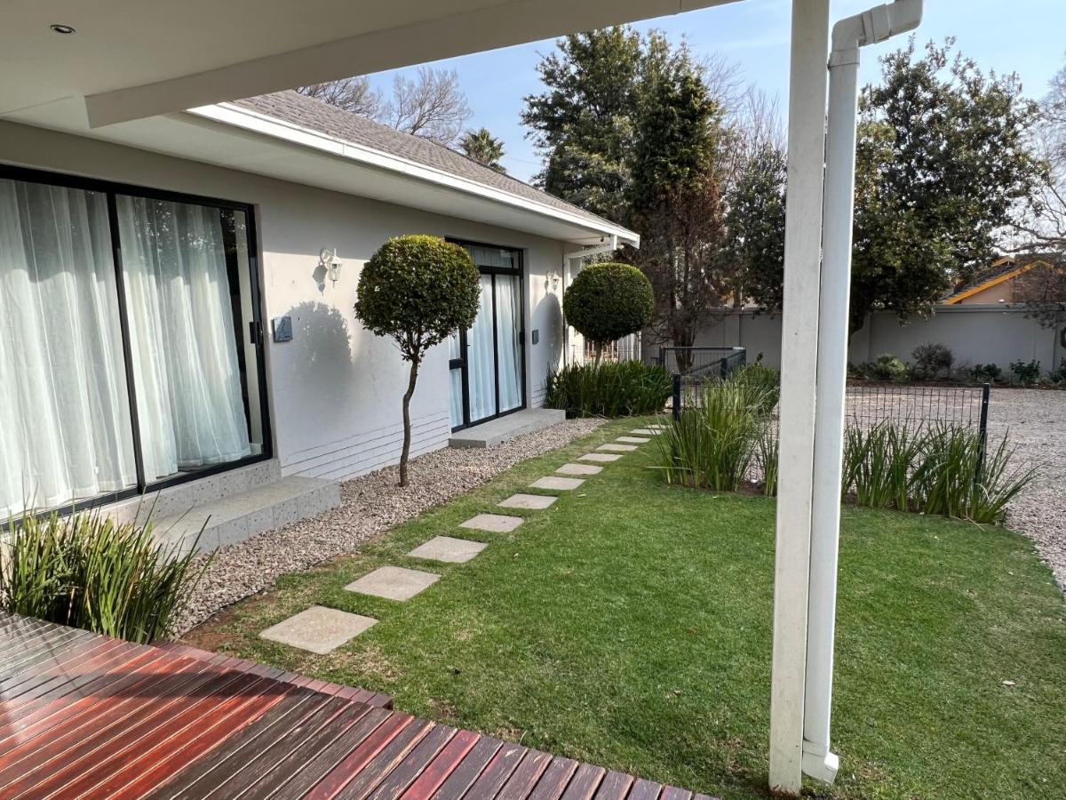 Le'Ciara Luxury Guest House Johannesburg Eksteriør bilde