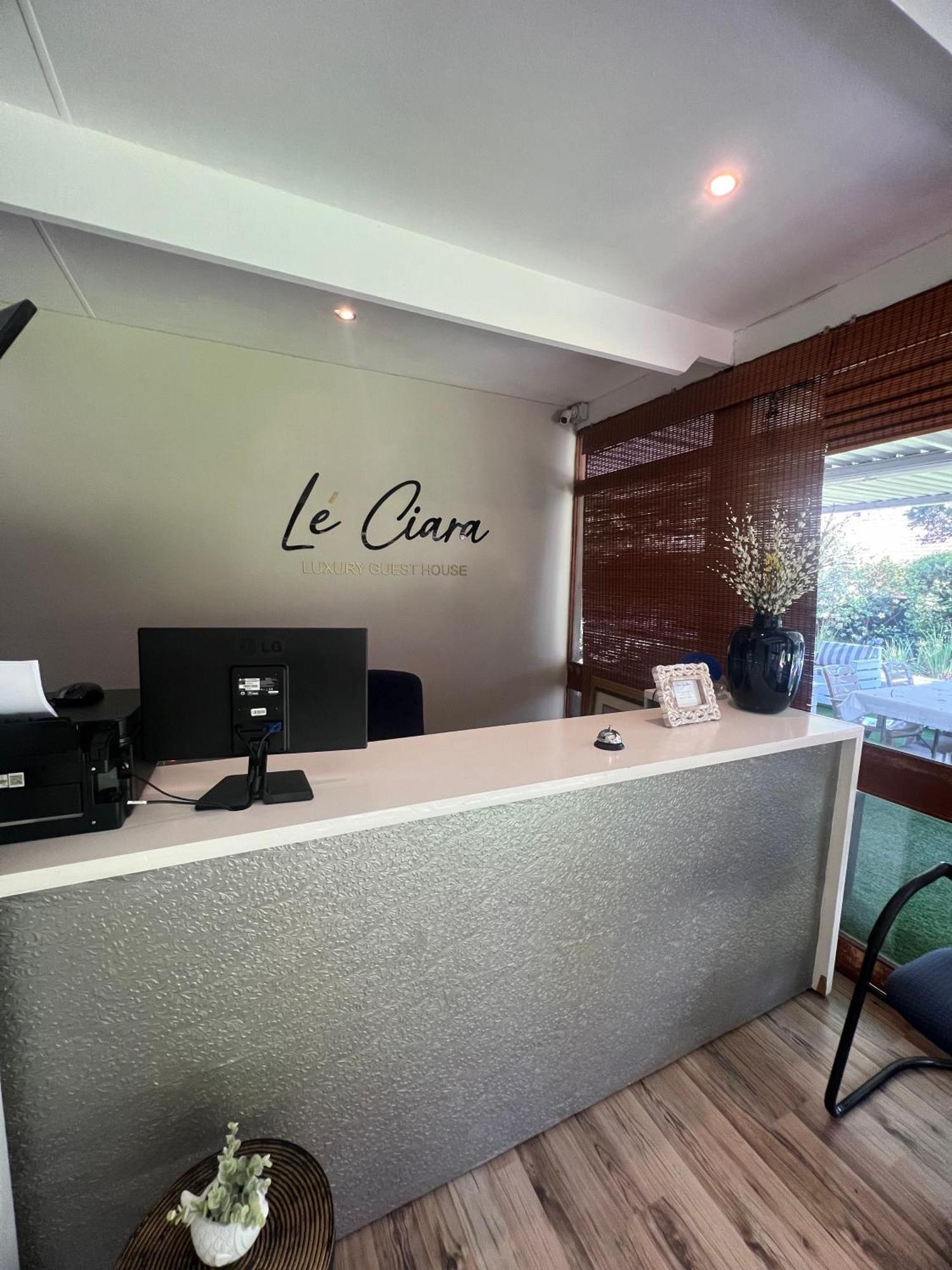 Le'Ciara Luxury Guest House Johannesburg Eksteriør bilde